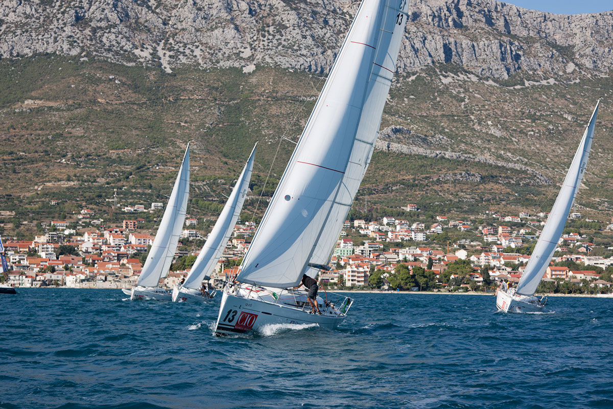 It regatta 2012 6859