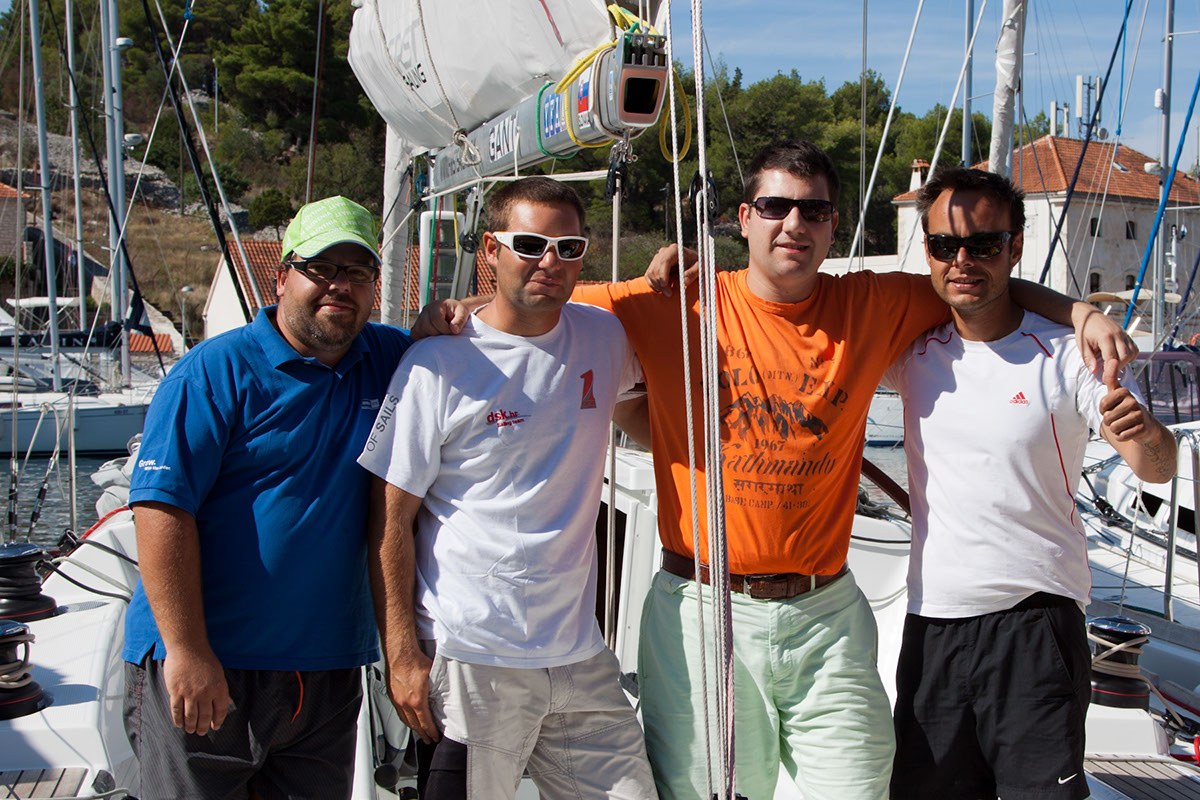 It regatta 2012 7360